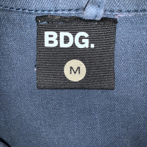 Sleeveless jean jacket - Picture 2 of 3